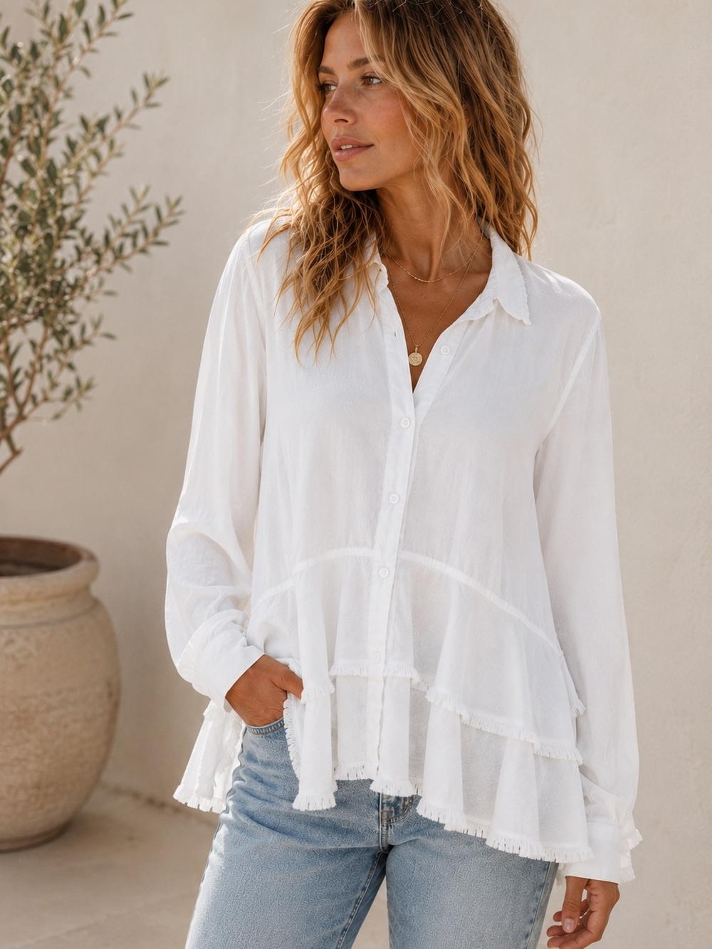 Side Stitch Los Angeles White Tiered Frayed Hem Button Down Blouse Medium Boho